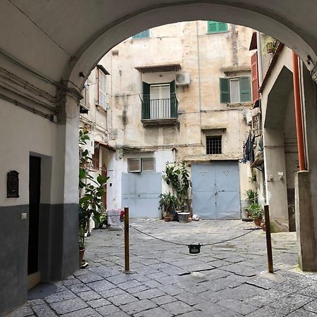 La Casa Di Ludovica Apartment Наполи Екстериор снимка