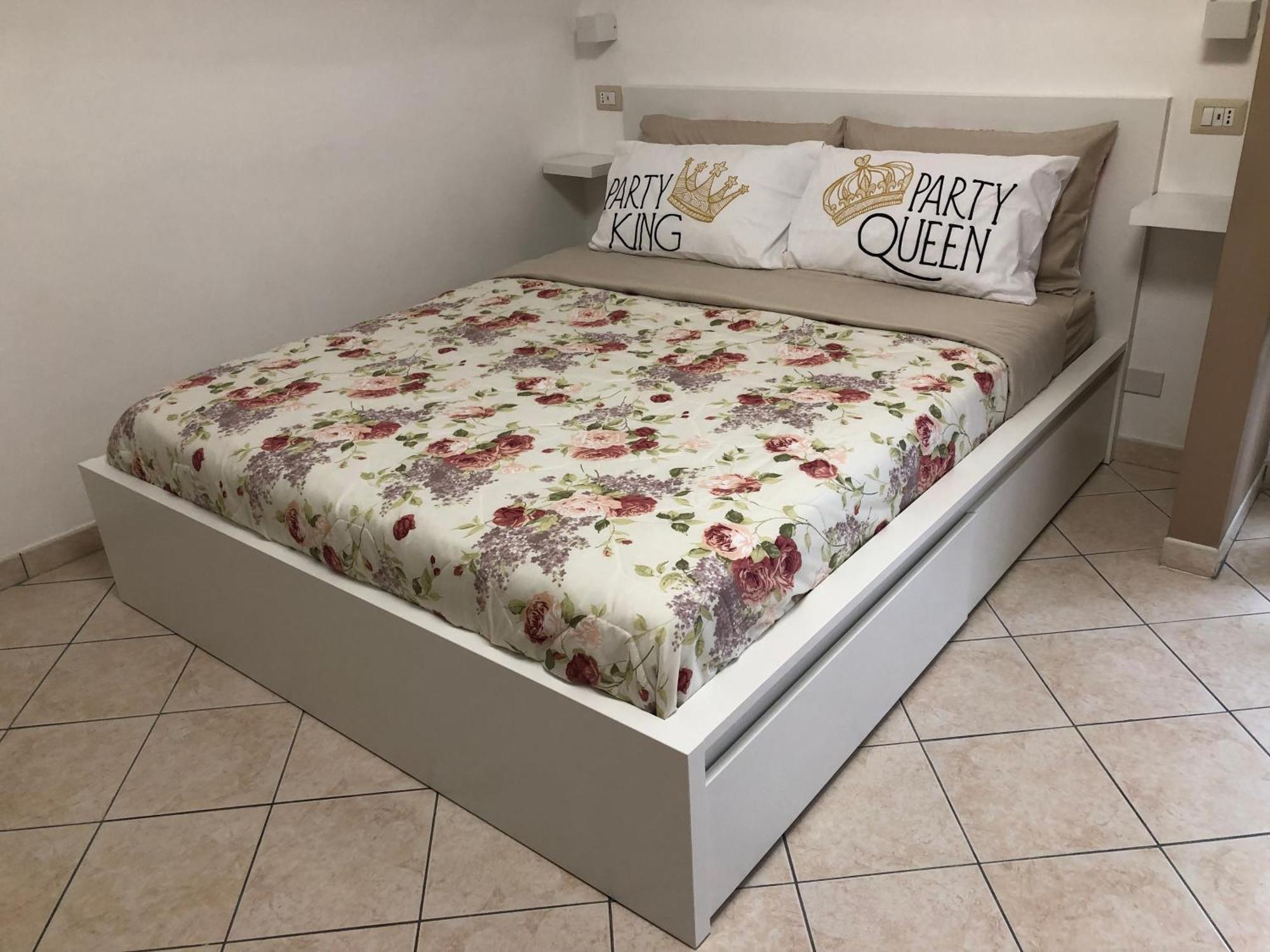 La Casa Di Ludovica Apartment Наполи Екстериор снимка